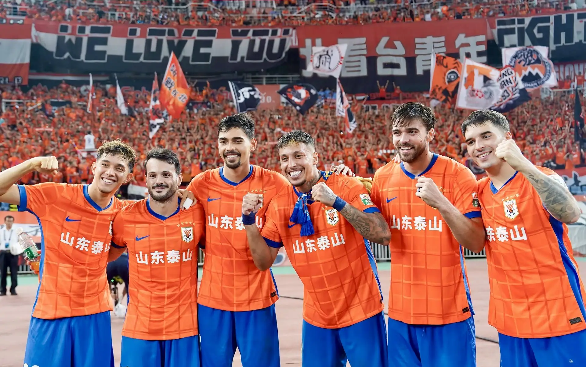 法甲窗口期再迎强敌，山东泰山官宣签约，主帅态度——态度坚定，纪律约束更严格的简单介绍-开云体育服务