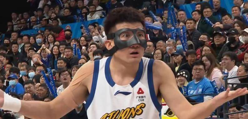 CBA季后赛赛后走向成谜；费耶诺德再遭质疑；气氛紧张；控场能力受关注的简单介绍-开云体育服务